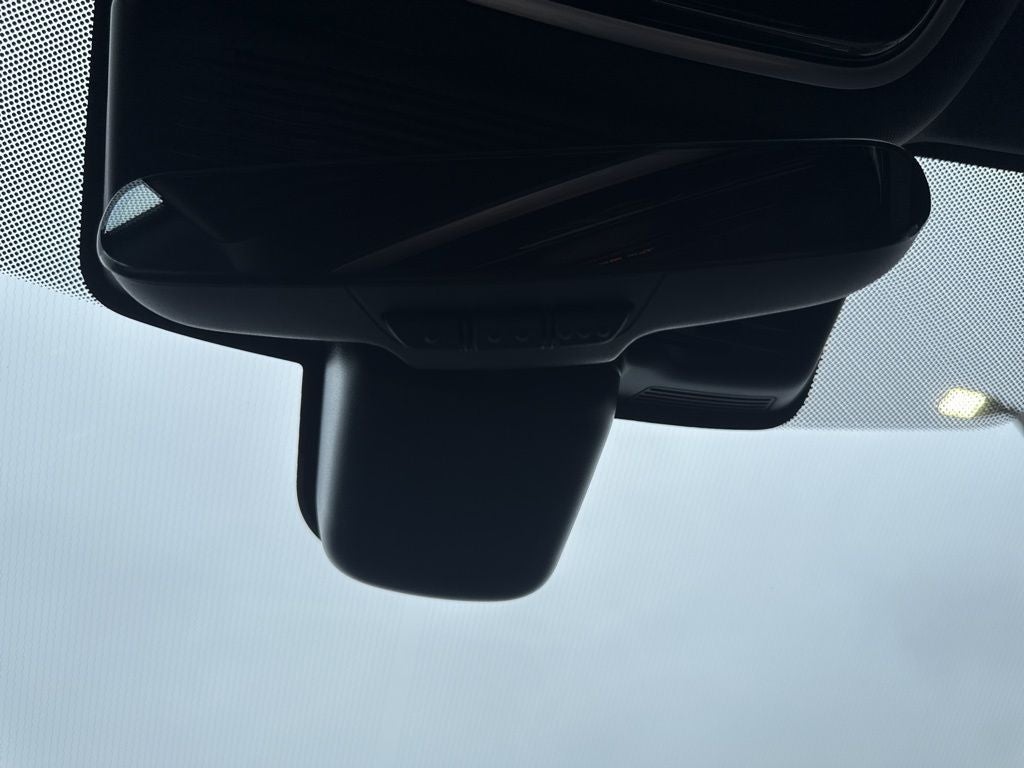 2025 Land Rover Range Rover Velar Dynamic SE