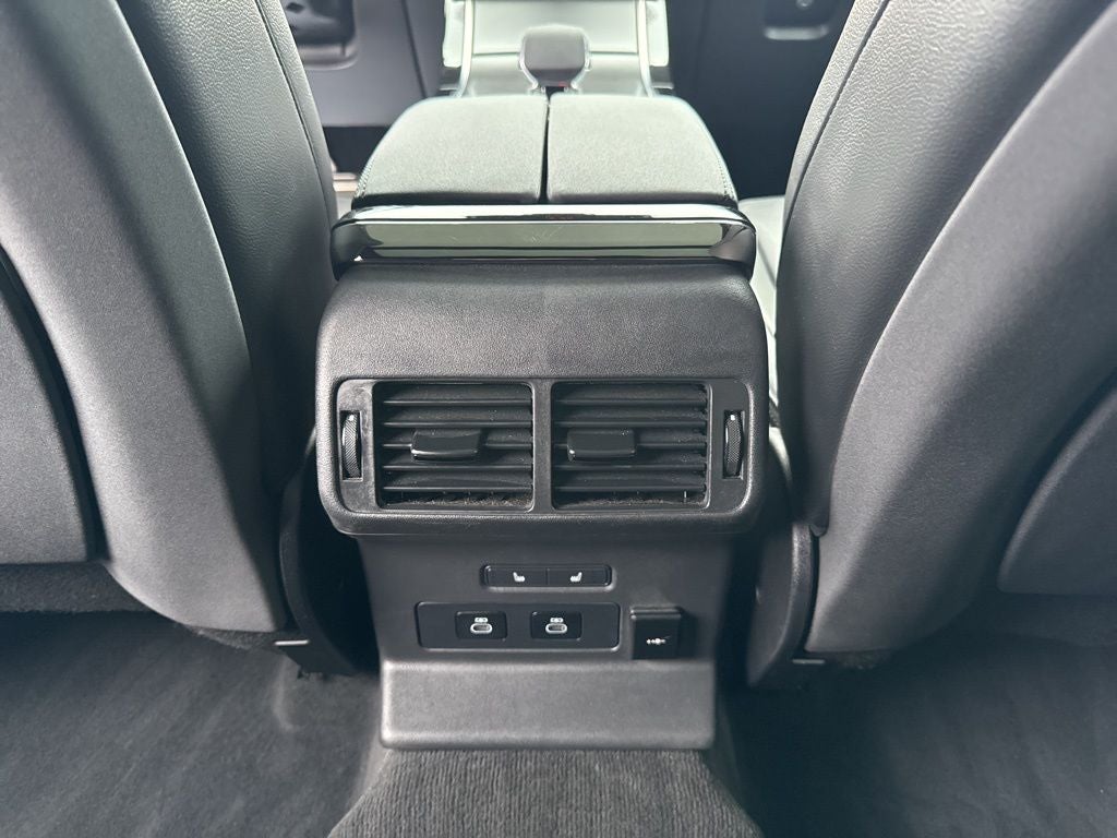 2025 Land Rover Range Rover Velar Dynamic SE