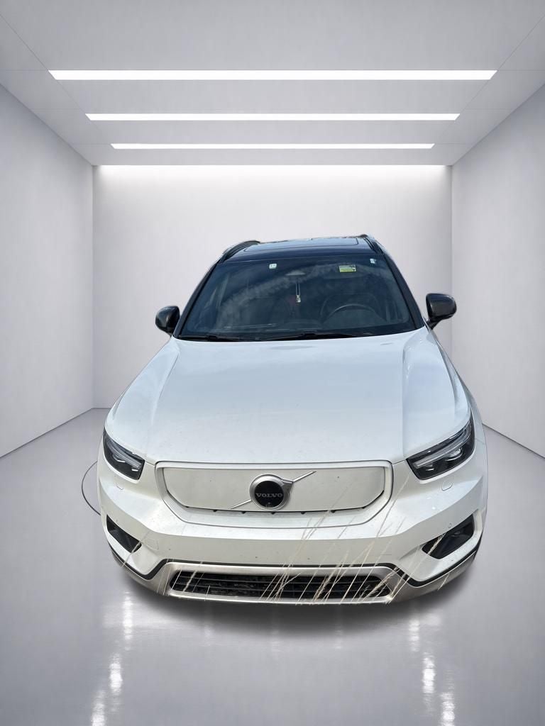2021 Volvo XC40 Recharge Pure Electric P8