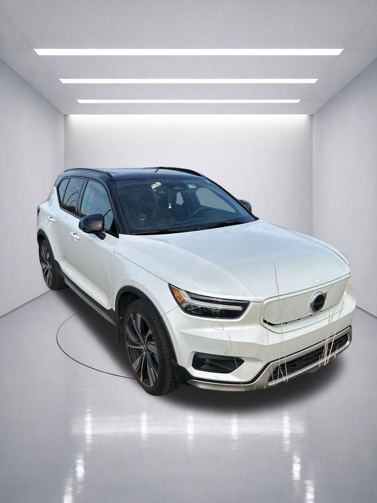 2021 Volvo XC40 Recharge Pure Electric P8