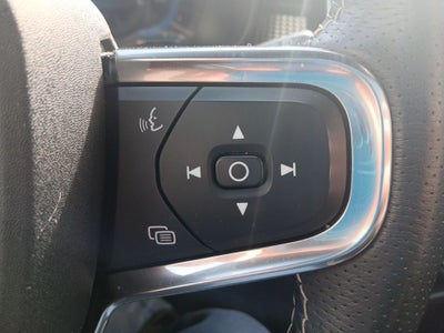 2021 Volvo XC40 Recharge Pure Electric P8